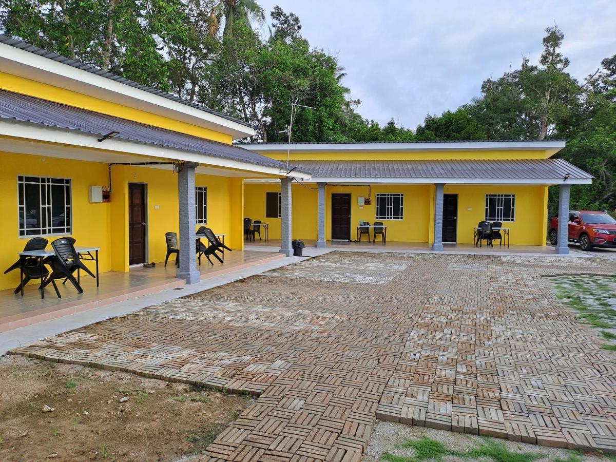 Room/Homestay Nazadja Sungai Besar Exterior photo